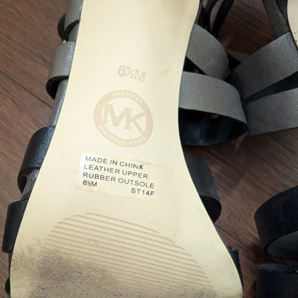 Michael Kors Double Buckle Strappy Heel Sandals Black/Grey - Picture 9 of 9